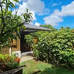 Bungalow de 2 chambres avec piscine partagee jacuzzi et jardin clos a Le Moule